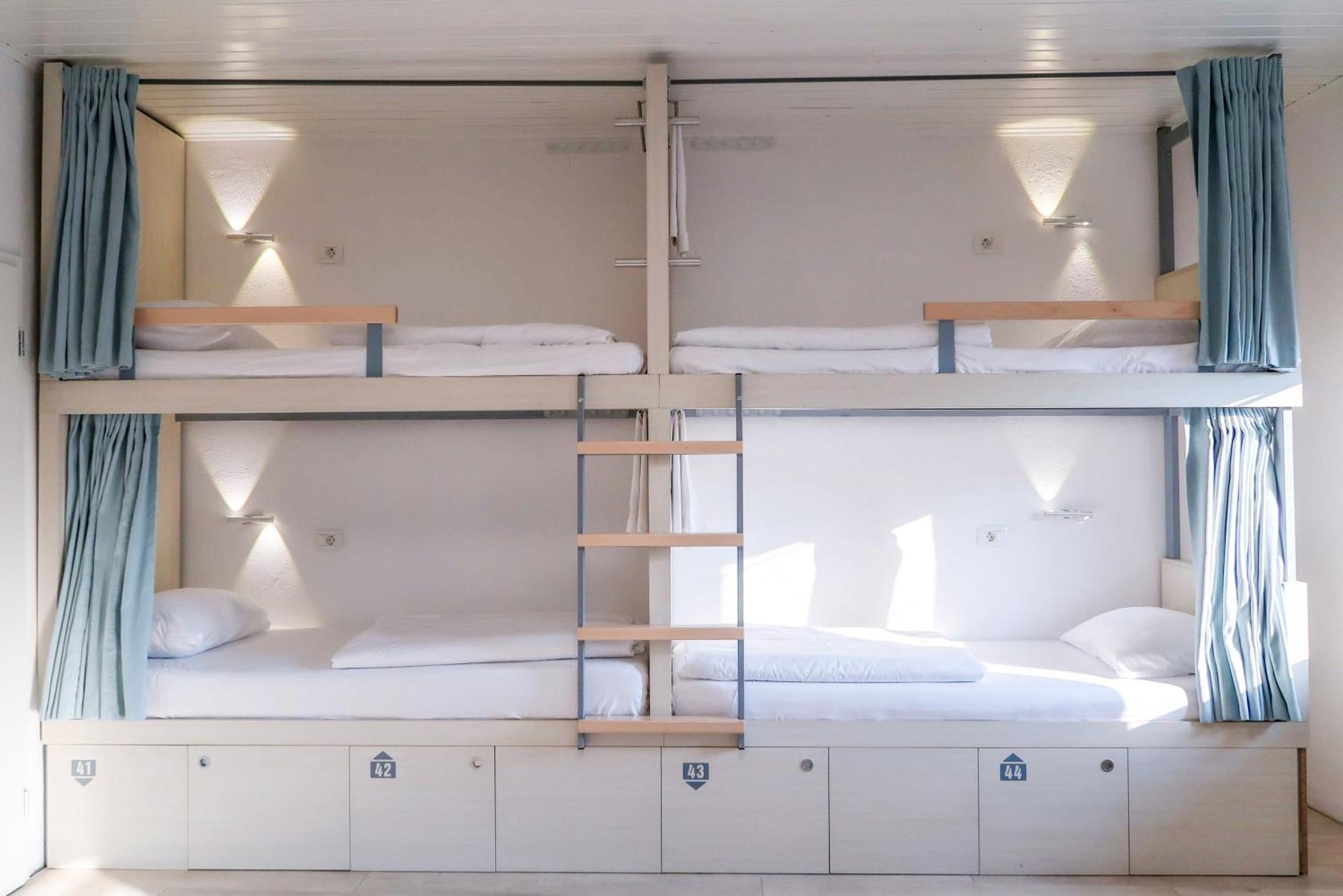 Premium Hostel โคบาริด ภายนอก รูปภาพ