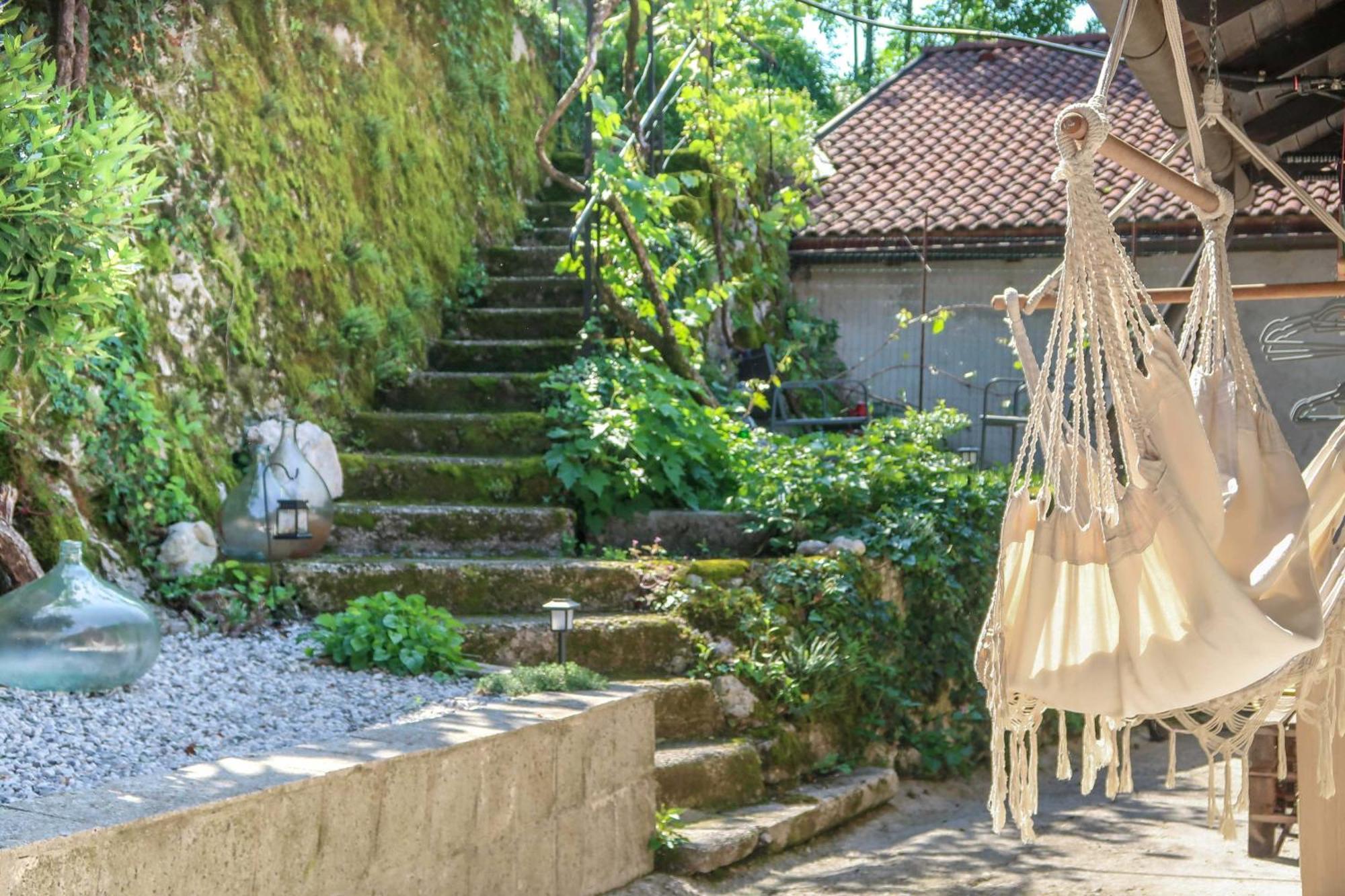 Premium Hostel โคบาริด ภายนอก รูปภาพ